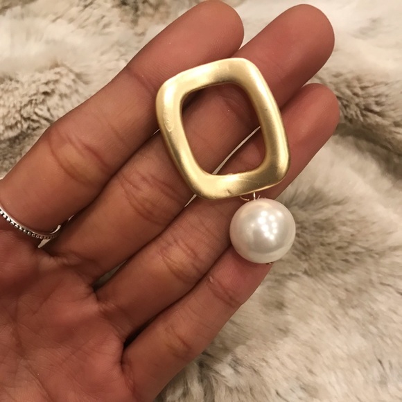 Square Earrings ✨ - Picture 2 of 2